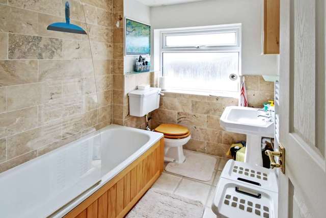  Image of 4 bedroom Semi-Detached house for sale in Swan Close Ivinghoe Aston Leighton Buzzard LU7 at Swan Close Ivinghoe Aston Leighton Buzzard, LU7 9DN