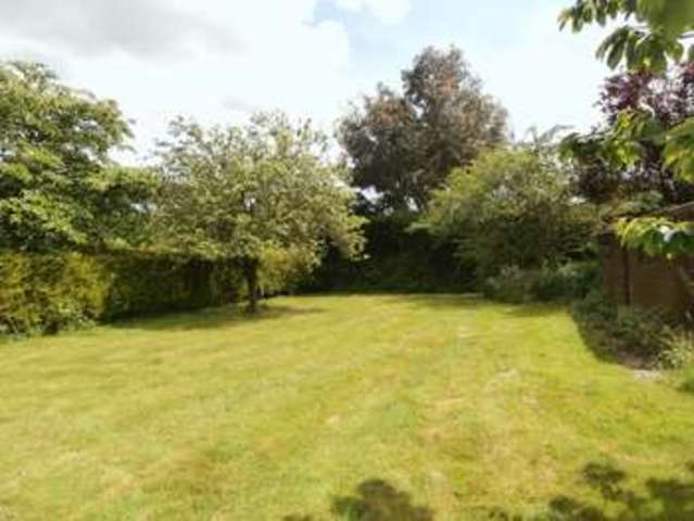  Image of 2 bedroom Detached house for sale in Hill Pound Swanmore Southampton SO32 at Hill Pound Swanmore Southampton, SO32 2UN