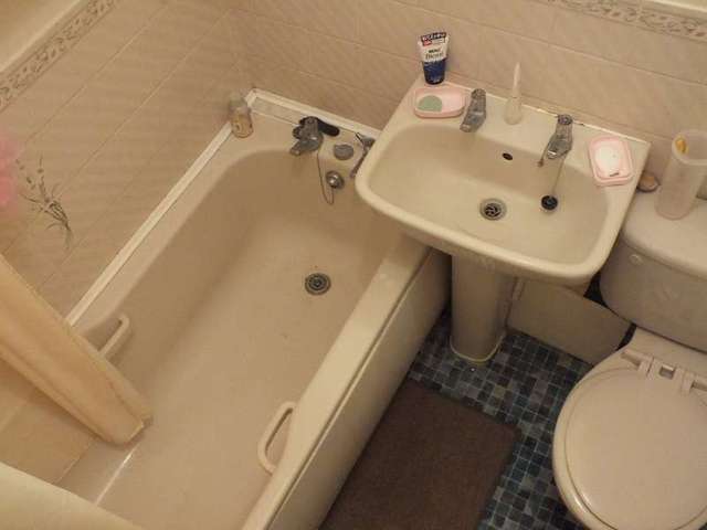  Image of 2 bedroom Flat to rent in Castle Street Reading RG1 at Reading Berkshire Reading, RG1 7SN