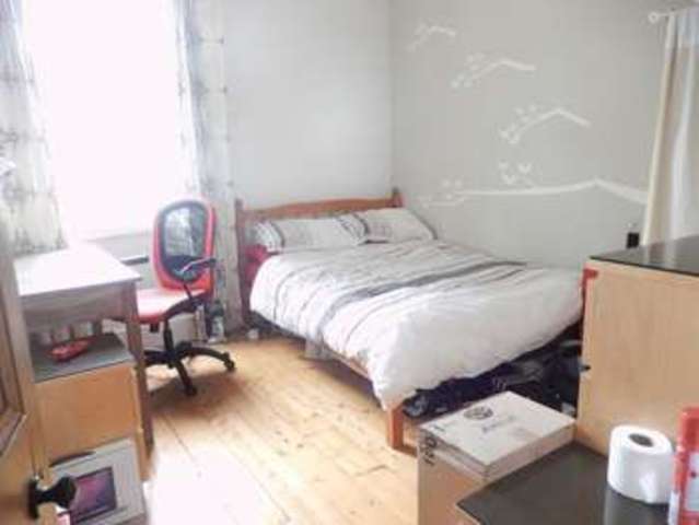  Image of 1 bedroom Terraced house to rent in Talbot Street Canton Cardiff CF11 at Talbot Street  Cardiff, CF11 9BX