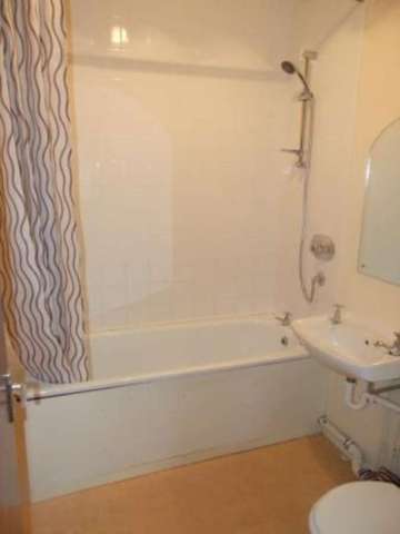  Image of 2 bedroom Flat to rent in Tandragee Road Portadown Craigavon BT62 at Tandragee Road Portadown Craigavon, BT62 3BQ
