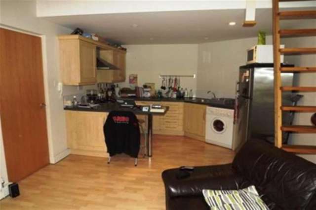 Image of 1 bedroom Flat to rent in Tapton House Road Sheffield S10 at Sheffield, S10 5BY