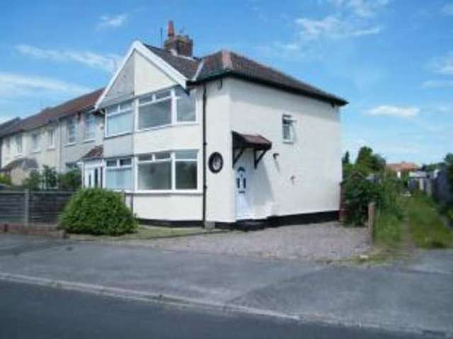  Image of 2 bedroom End of Terrace for sale in Tenth Avenue Bristol BS7 at Bristol Somerset Horfield, BS7 0QL