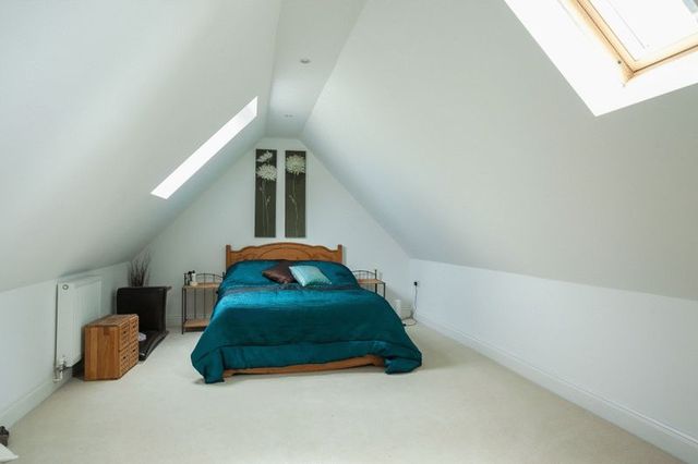  Image of 5 bedroom Detached house for sale in Back Street Tetsworth Thame OX9 at Back Street Tetsworth Thame, OX9 7AA