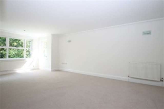  Image of 2 bedroom Flat to rent in The Avenue Beckenham BR3 at Beckenham, BR3 5DG