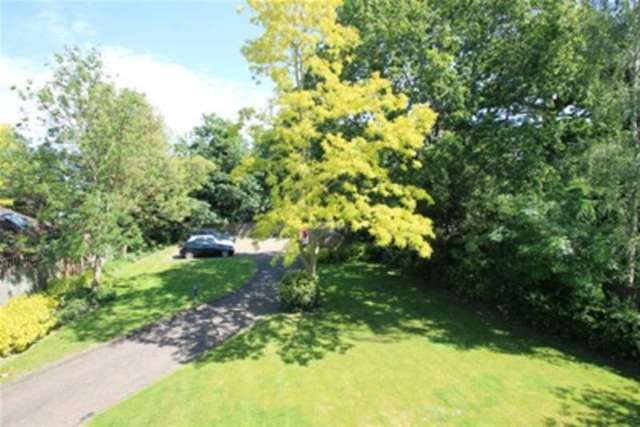  Image of 2 bedroom Flat to rent in The Avenue Beckenham BR3 at Beckenham, BR3 5DG