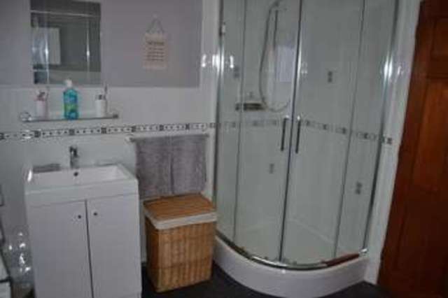  Image of 3 bedroom Detached house for sale in The Avenue Gainsborough DN21 at The Avenue  Gainsborough, DN21 1HJ