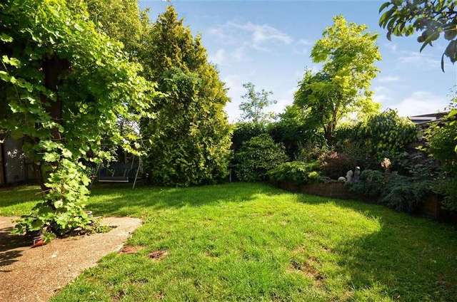  Image of 4 bedroom Bungalow for sale in The Chase Wickford SS12 at Wickford Essex Wickford, SS12 9EX
