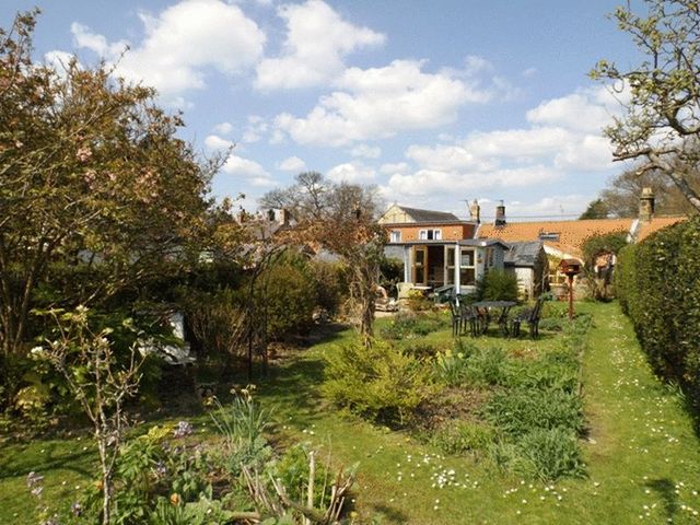  Image of 2 bedroom Cottage to rent in West Thirston West Thirston Morpeth NE65 at West Thirston - Two Bedroom Cottage  West Thirston, NE65 9EG