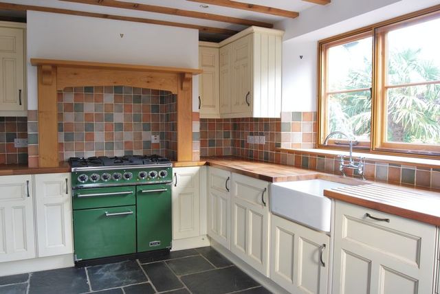 Image of 3 bedroom Semi-Detached house to rent in The Cross Bretforton Evesham WR11 at The Cross Bretforton Evesham, WR11 7JE