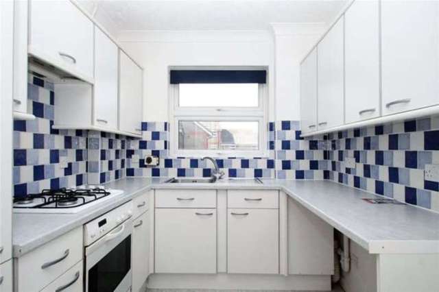  Image of 2 bedroom Apartment for sale in The Gilberts Sea Road Rustington Littlehampton BN16 at Sea Road Rustington Rustington, BN16 2LY