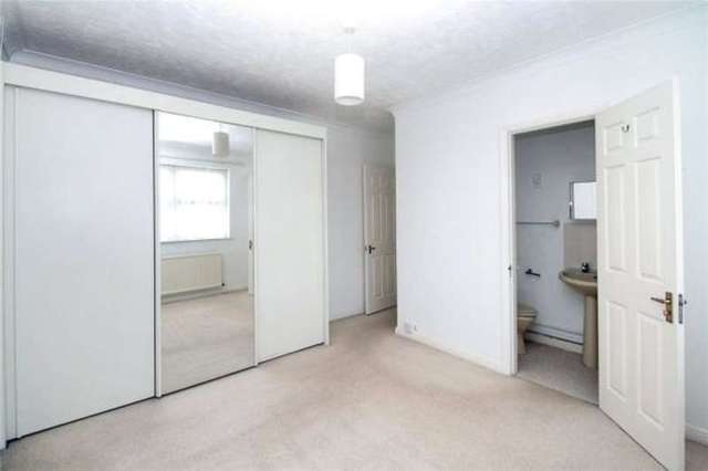  Image of 2 bedroom Apartment for sale in The Gilberts Sea Road Rustington Littlehampton BN16 at Sea Road Rustington Rustington, BN16 2LY