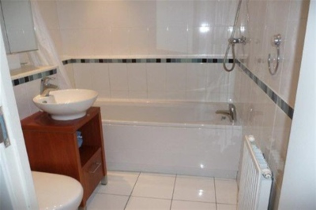  Image of 2 bedroom Flat to rent in Maxwell Street Glasgow G1 at City Centre Glasgow Glasgow, G1 4EP