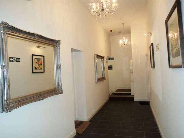  Image of 2 bedroom Apartment to rent in Beda Road Canton Cardiff CF5 at Beda Road Canton Cardiff, CF5 1LX