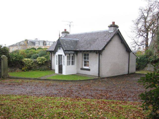  Image of 2 bedroom Detached house to rent in Kinellan Road Edinburgh EH12 at Murrayfield Edinburgh Edinburgh, EH12 6ES