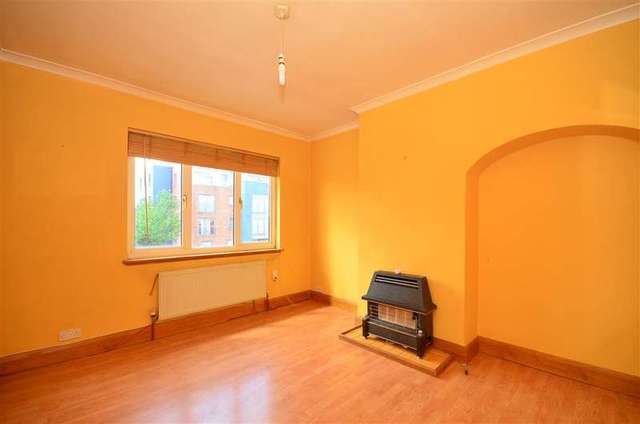  Image of 3 bedroom Flat for sale in The Market Rosehill Sutton SM1 at Rosehill Sutton Sutton, SM1 3HE