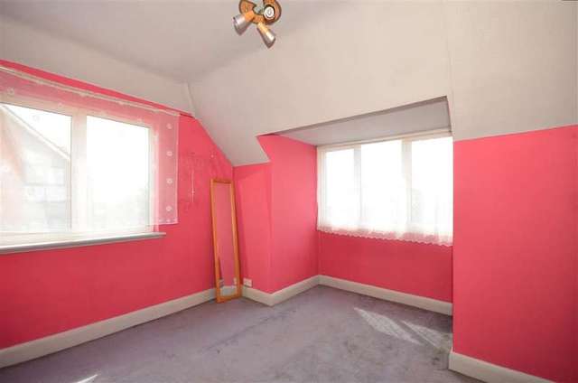  Image of 3 bedroom Flat for sale in The Market Rosehill Sutton SM1 at Rosehill Sutton Sutton, SM1 3HE
