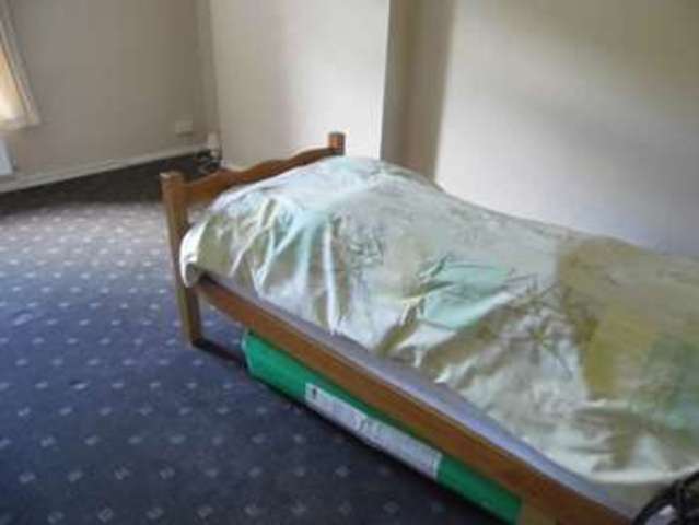  Image of 3 bedroom Semi-Detached house for sale in The Oaks Aberbeeg Abertillery NP13 at Abertillery Gwent Abertillery, NP13 2BS