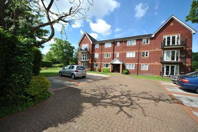  Image of 2 bedroom Flat for sale in Preston Road Southport PR9 at Preston Road  Southport, PR9 9EG