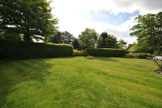  Image of 2 bedroom Flat for sale in Preston Road Southport PR9 at Preston Road  Southport, PR9 9EG