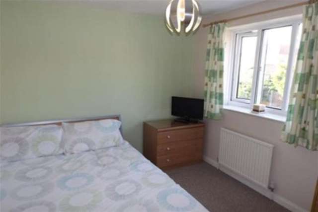  Image of 3 bedroom Semi-Detached house to rent in The Shires Forest Town Mansfield NG19 at Mansfield, NG19 0QL