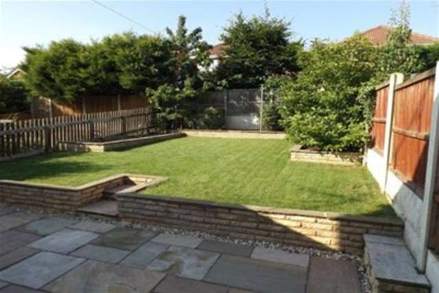  Image of 3 bedroom Semi-Detached house to rent in The Shires Forest Town Mansfield NG19 at Mansfield, NG19 0QL