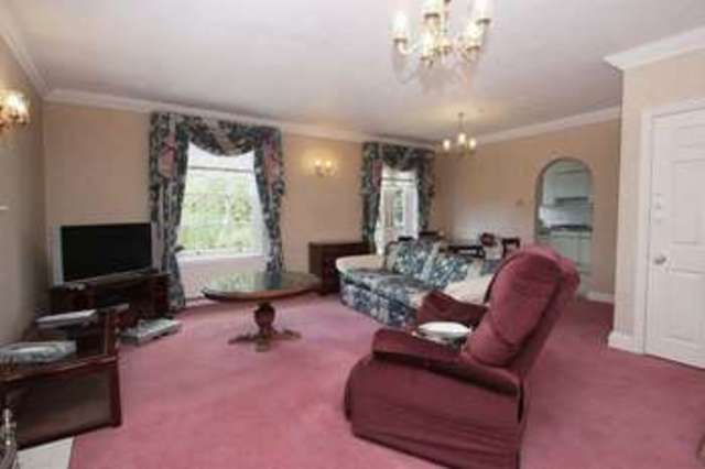  Image of 2 bedroom Flat for sale in Bower Hill Epping CM16 at Bower Hill  Epping, CM16 7AB