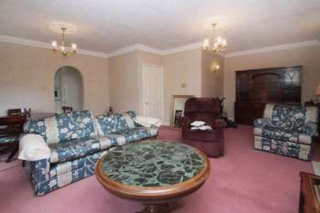  Image of 2 bedroom Flat for sale in Bower Hill Epping CM16 at Bower Hill  Epping, CM16 7AB