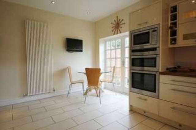  Image of 3 bedroom Terraced house for sale in Thingwall Road Wavertree Liverpool L15 at Thingwall Road  Liverpool, L15 7JY