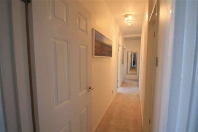  Image of 3 bedroom Flat to rent in Third Avenue Hove BN3 at Hove, BN3 2PD