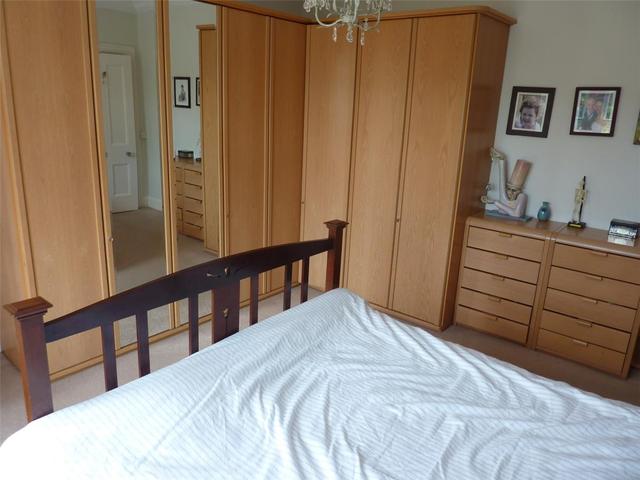  Image of 4 bedroom Detached house to rent in Thorn Road Bearsden Glasgow G61 at Bearsden Glasgow Glasgow, G61 4BS