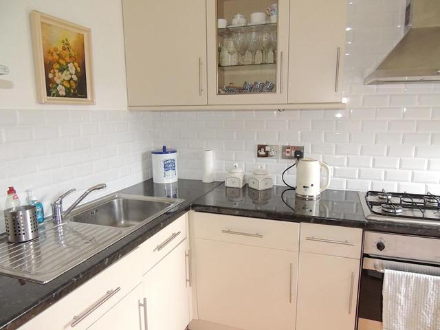  Image of 2 bedroom Flat to rent in Thorncombe Road London SE22 at East Dulwich, SE22 8PX