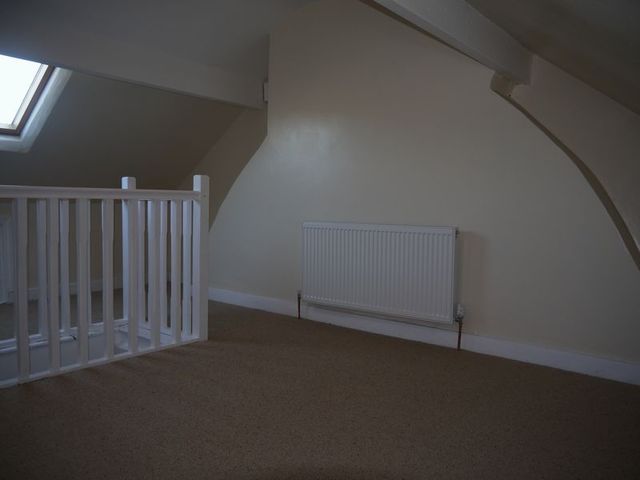  Image of 3 bedroom Detached house for sale in Thornton Old Road Bradford BD8 at Thornton Old Road  Bradford, BD8 0HT