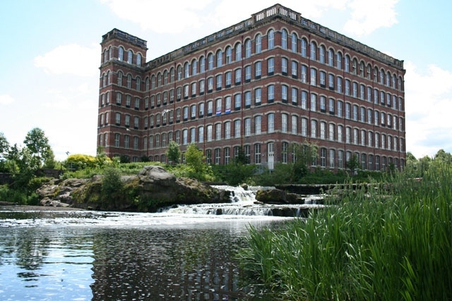 Image of 2 bedroom Flat to rent in Thread Street Paisley PA1 at Paisley Renfrewshire Renfrewshire, PA1 1JR
