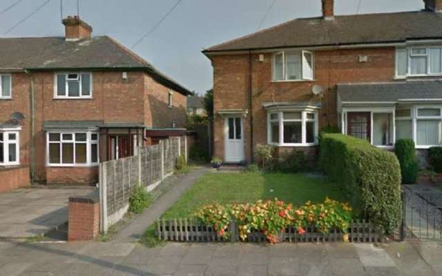  Image of 3 bedroom Semi-Detached house to rent in Parkeston Crescent Kingstanding Birmingham B44 at Parkeston Crescent  Kingstanding, B44 0PG