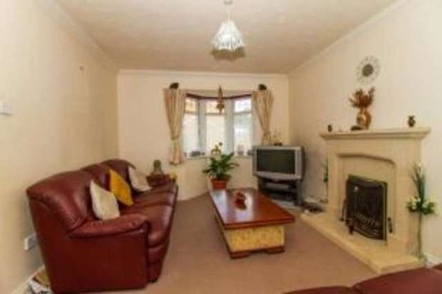  Image of 4 bedroom Detached house for sale in Thurston Drive Kettering NN15 at Kettering Northamptonshire Barton Seagrave, NN15 6GN