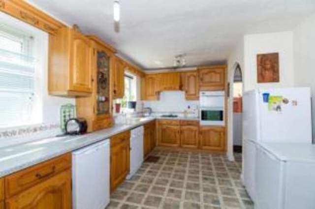  Image of 4 bedroom Detached house for sale in Thurston Drive Kettering NN15 at Kettering Northamptonshire Barton Seagrave, NN15 6GN