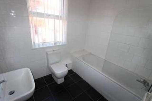  Image of 2 bedroom Terraced house to rent in Toft Street Liverpool L7 at Toft Street  Liverpool, L7 2PS
