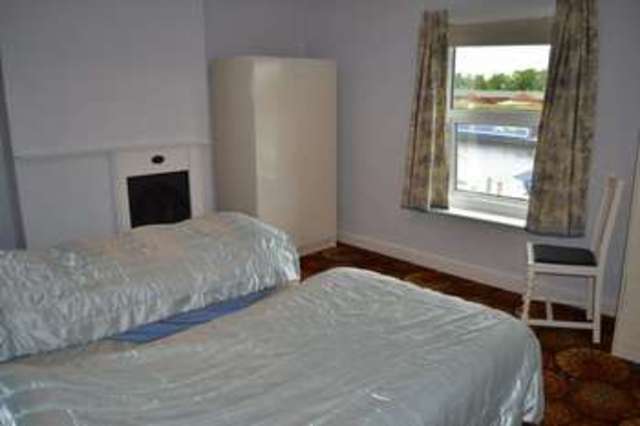  Image of 3 bedroom Cottage for sale in Torksey Lock Torksey Lock Lincoln LN1 at Torksey Lock, LN1 2EH
