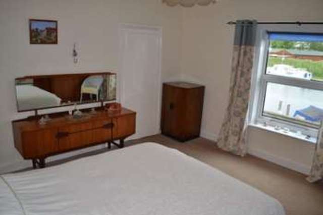  Image of 3 bedroom Cottage for sale in Torksey Lock Torksey Lock Lincoln LN1 at Torksey Lock, LN1 2EH