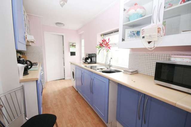  Image of 1 bedroom Flat for sale in Tower Hill Brentwood CM14 at Tower Hill  Brentwood, CM14 4TA