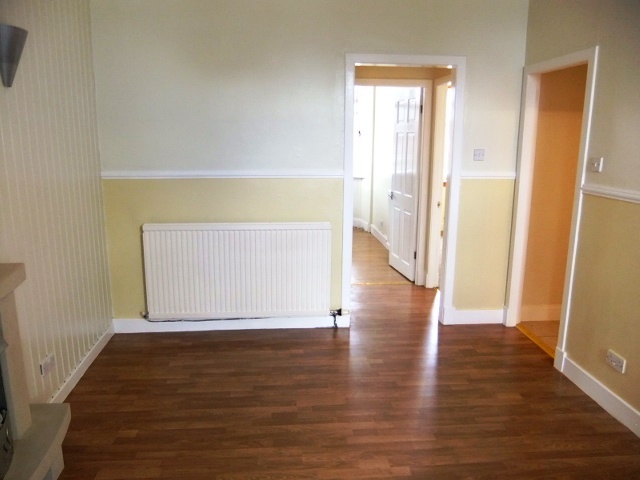 Image of 2 bedroom Flat to rent in Townhill Road Dunfermline KY12 at Dunfermline Fife Fife, KY12 0BS