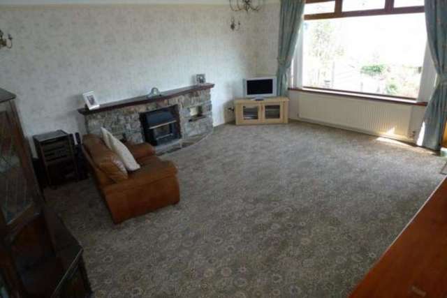  Image of 3 bedroom Bungalow to rent in Tranch Road Tranch Pontypool NP4 at Pontypool, NP4 6AY