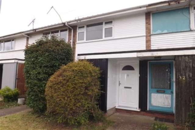  Image of 1 bedroom Maisonette to rent in Treetops Drive Willenhall WV12 at Willenhall, WV12 4BQ