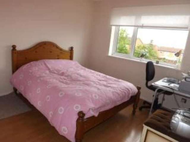 Image of 3 bedroom Semi-Detached house for sale in Trent Avenue Flitwick Bedford MK45 at Flitwick Bedford Flitwick, MK45 1SH