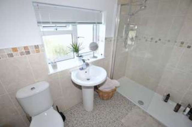  Image of 5 bedroom Detached house for sale in Twentylands Rolleston-on-Dove Burton-on-Trent DE13 at Twentylands Rolleston-on-Dove Burton-On-Trent, DE13 9AJ