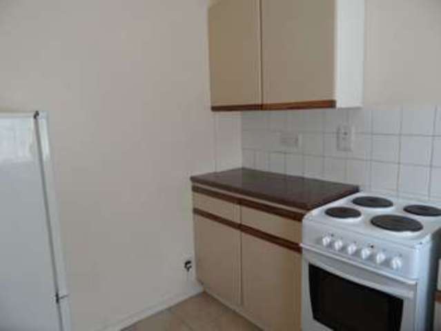  Image of 2 bedroom Flat to rent in Benyon Path South Ockendon RM15 at Benyon Path  South Ockendon, RM15 6PE