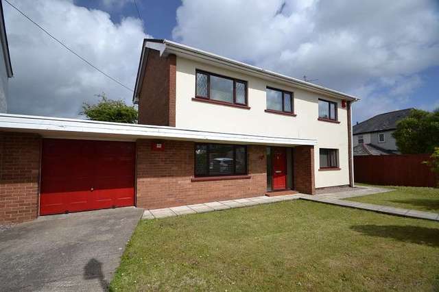  Image of 3 bedroom Detached house for sale in Ty Wern Avenue Rhiwbina Cardiff CF14 at Ty Wern Avenue  Rhwibina, CF14 6AW