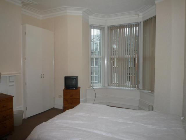  Image of 1 bedroom Flat to rent in Union Grove Aberdeen AB10 at West End Aberdeen Aberdeen, AB10 6TQ
