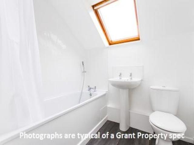  Image of 3 bedroom Flat to rent in Union Place Dundee DD2 at Dundee  Dundee, DD2 1AA